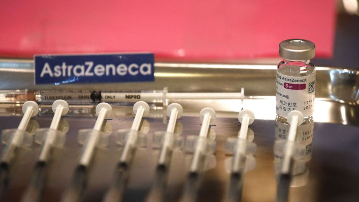 Vacuna AstraZeneca: ¿qué países han suspendido la vacunación y por qué?