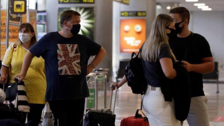 Turistas británicos España coronavirus verano vacaciones viajar
