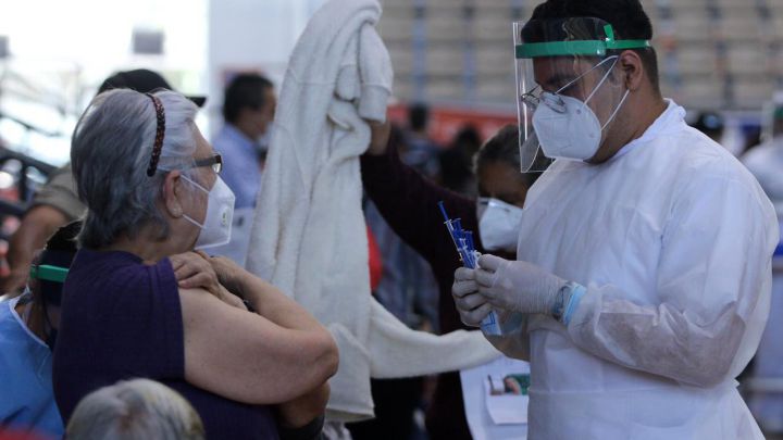 Vacunación para Adultos Mayores en Ecuador: ¿cómo registrarse en MSP mediante mensaje de texto?