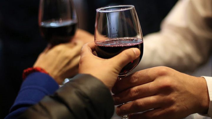 Investigadas cuatro bodegas de Valdepeñas por posible estafa en la calidad de sus vinos