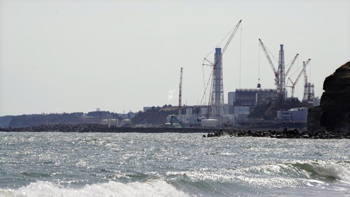 Japón verterá al Pacífico toneladas de agua contaminada de la central de Fukushima