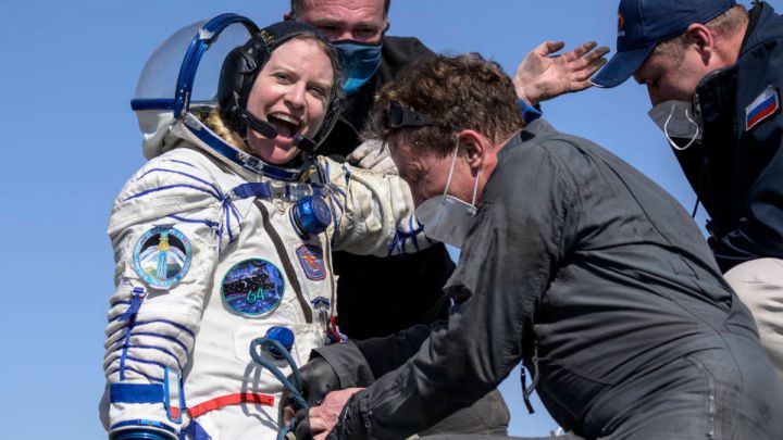 Tres astronautas vuelven a la Tierra tras seis meses en el espacio