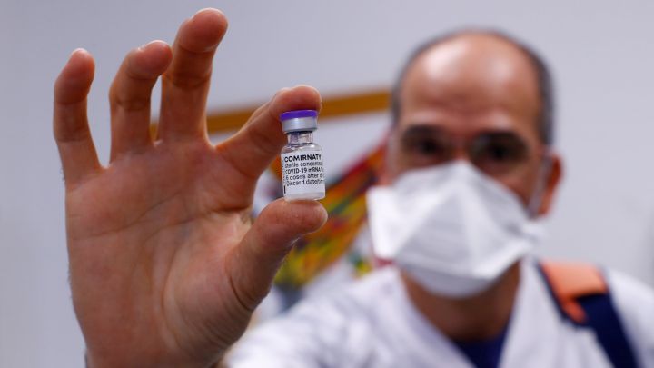 Revelado el precio de la vacuna de Pfizer, el secreto mejor guardado de la pandemia