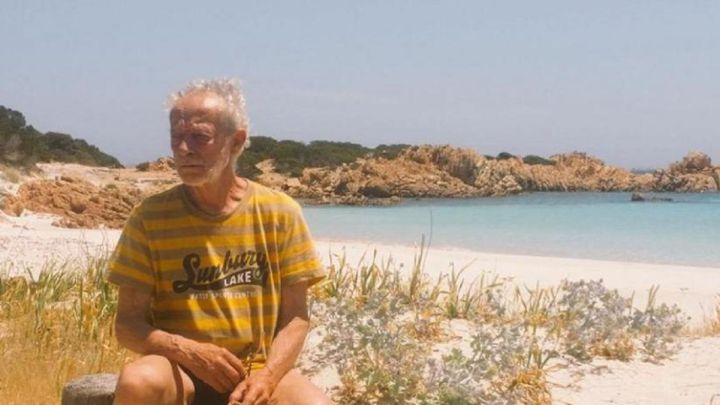 Un hombre abandona la isla de Italia en la que vivió 32 años solo