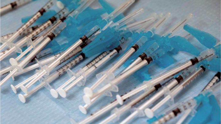 Vacuna Pfizer Gijón dosis tiradas basura error