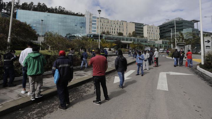 Hoy no Circula y toque de queda en Quito: quién puede circular, horarios y restricción vehicular esta semana