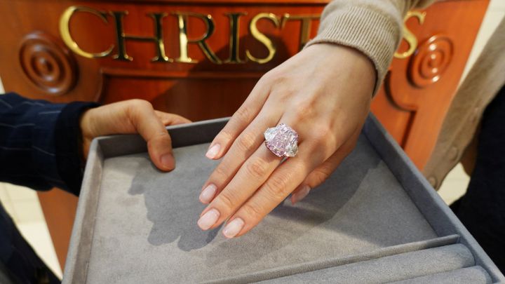 El diamante más raro del mundo sale a subasta: así es y esto vale