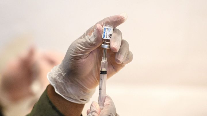 Janssen reduce sus entregas a la mitad: ¿cómo afecta al plan de vacunación?
