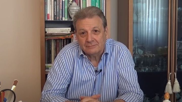 Un farmacéutico antivacunas francés muere tras una hospitalización asociada a la COVID