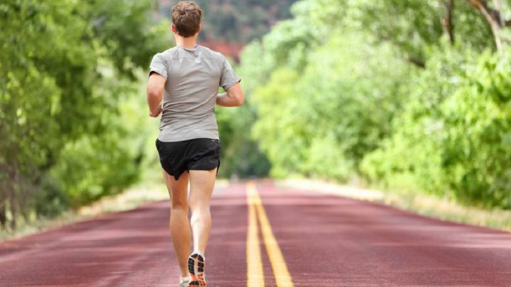 Vacunación COVID: ¿se puede hacer deporte antes y después de la vacuna?