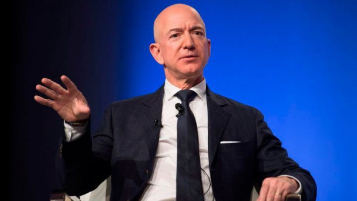 Jeff Bezos, CEO de Amazon, volará al espacio