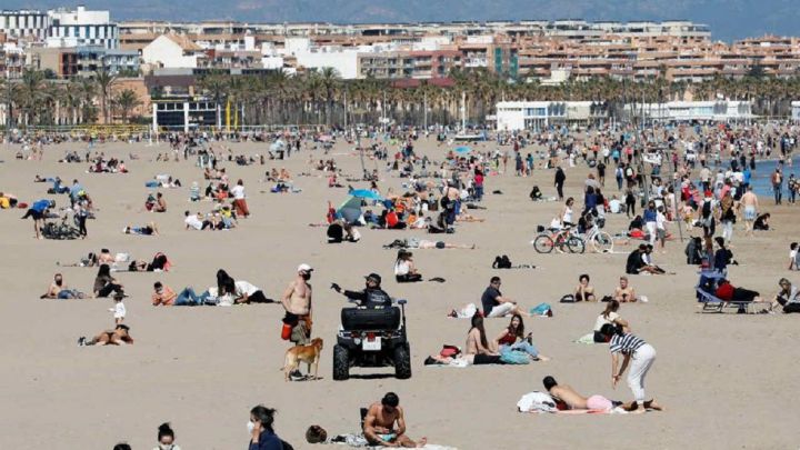 Las ciudades más caras y más baratas de España para ir de vacaciones: ¿cuáles son?