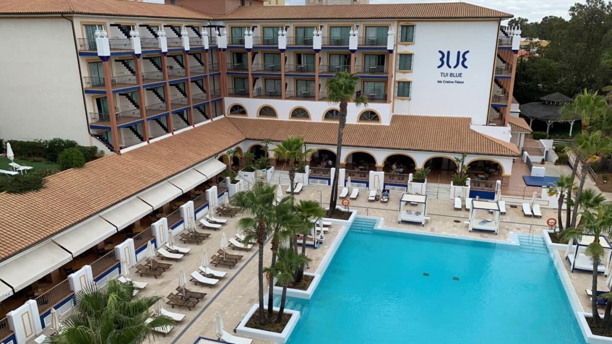 Ofrecen 4.000 euros por vivir durante dos meses en un hotel de Huelva