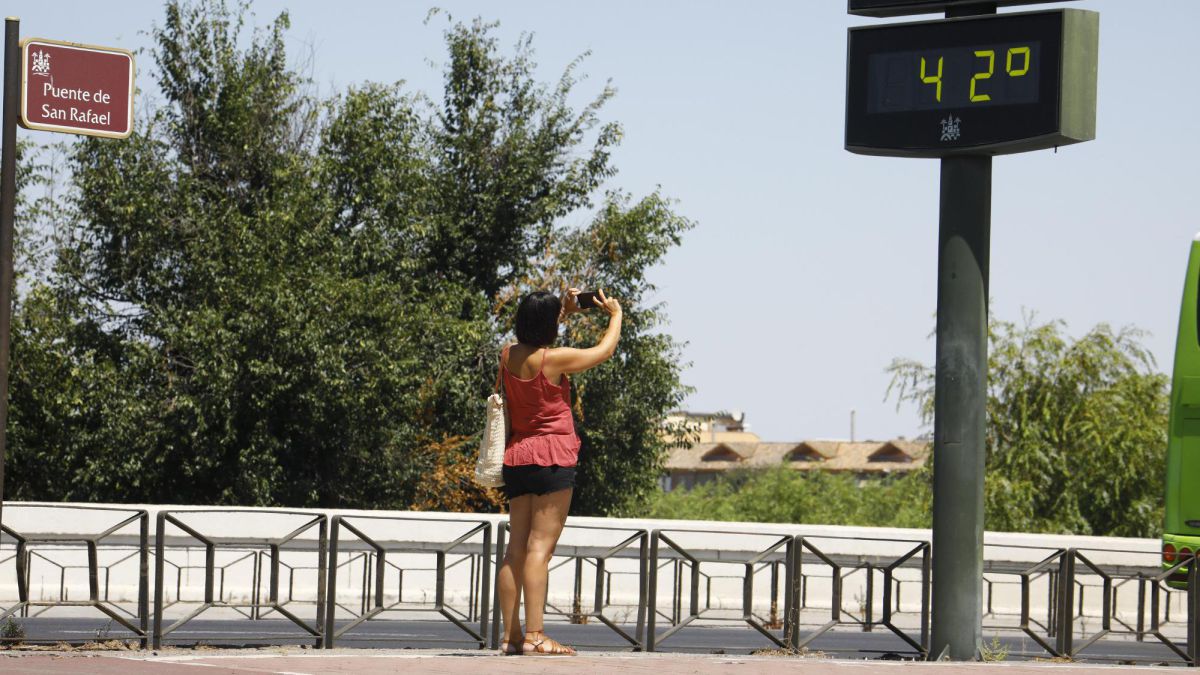 España supera el récord oficial de temperaturas de todo el territorio: Córdoba llega a los 47.2 grados NOTIGUARO Cuál fue la temperatura máxima histórica en verano y en qué lugar de España se produjo? - AS.com