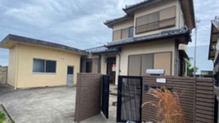 Una inmobiliaria japonesa se especializa en vender casas 'encantadas'