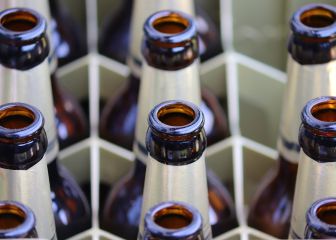 El tesoro oculto en las botellas de cerveza de un barco hundido hace 120 años