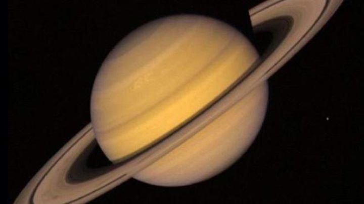 Saturno en oposición: qué es, cuándo se produce y cómo ver el fenómeno astronómico