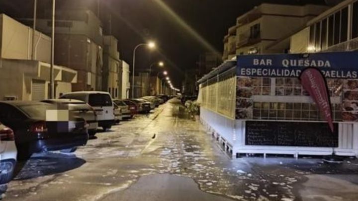 Un ‘meteotsunami’ inunda las calles de Santa Pola