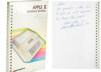 El desmedido precio de un exclusivo manual firmado por Steve Jobs: 