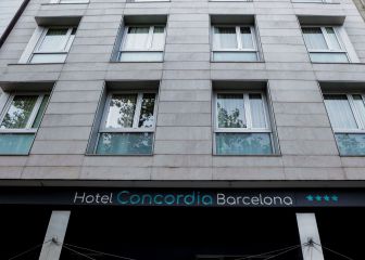 Buscan a un hombre huido tras matar a su hijo en un hotel de Barcelona