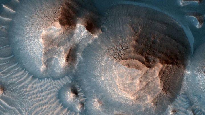 La NASA descubre erupciones supermasivas en la región de Arabia Terra de Marte