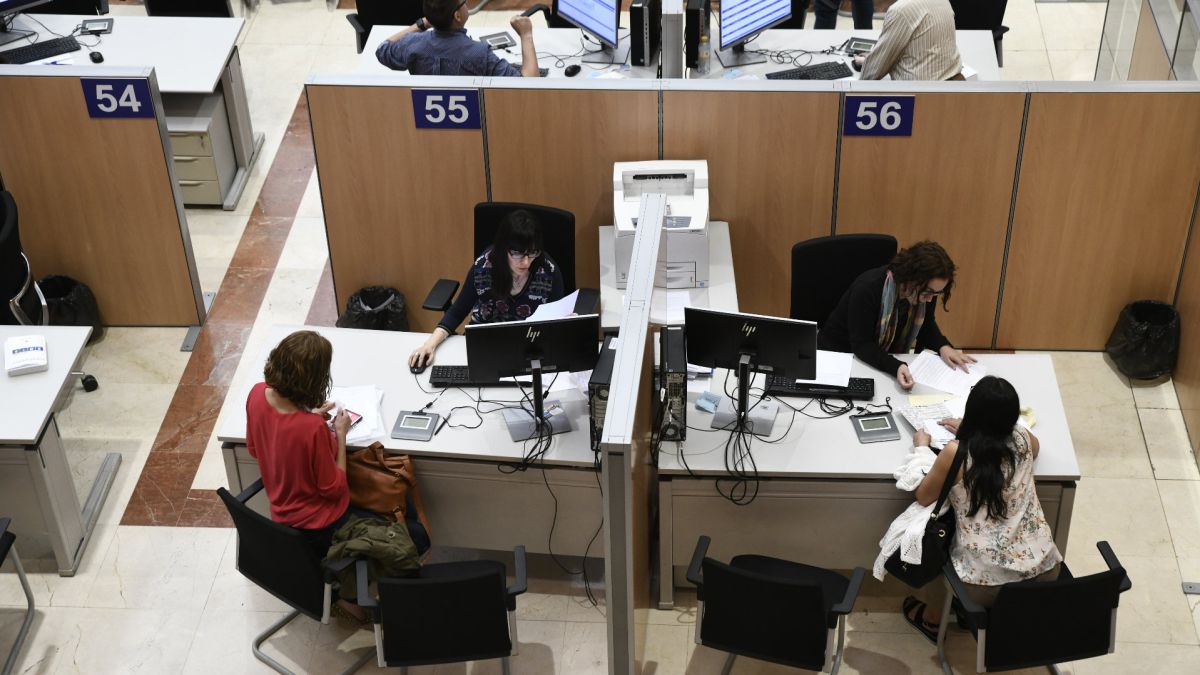 Subida salarial a funcionarios en 2022 ¿cuánto sube y cuándo podría