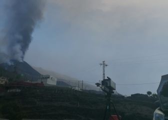 Los gases de la erupción 'implantan' el toque de queda y el uso de mascarilla
