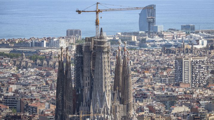 Barcelona se plantea tener ‘alcalde de noche’: ¿qué es?