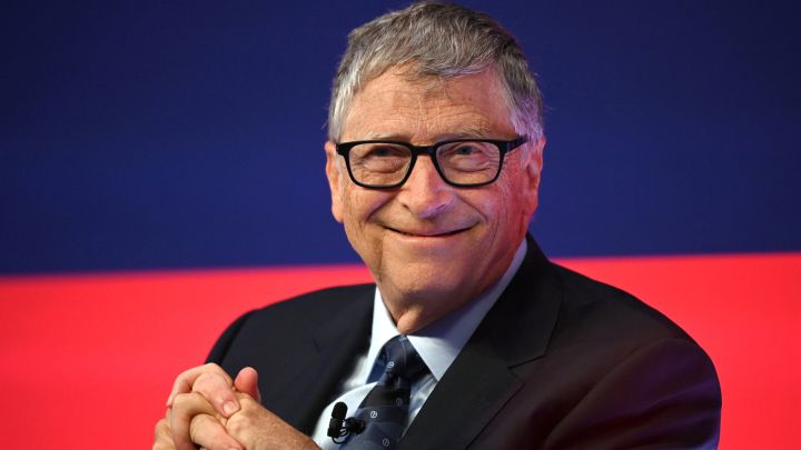 Bill Gates predice la fecha de cuándo la COVID infectará menos que una gripe