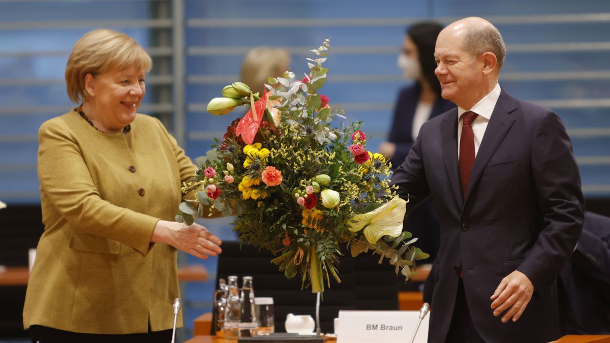 Regierungsvereinbarung in Deutschland: Olaf Scholz ersetzt Angela Merkel als Kanzlerin