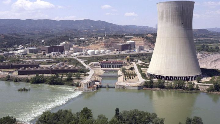 Un muerto y tres heridos por un accidente en la central nuclear de Ascó