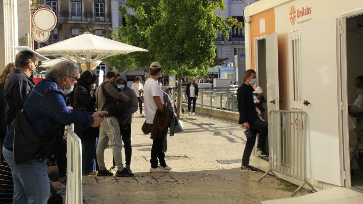 Portugal da una lección para parar su nueva oleada de contagios