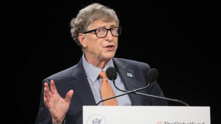 Bill Gates pone fecha al fin de "la fase aguda de la pandemia"