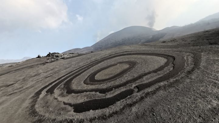 Los extraños círculos que genera el volcán: ¿qué son?