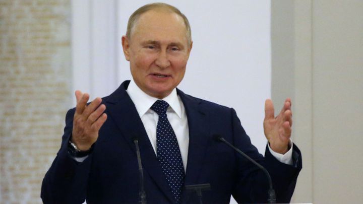El presidente de Ucrania pide una reunión a Putin tras un aumento de la  violencia en los territorios rebeldes del país