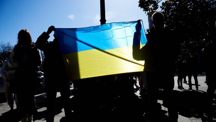 Qué es SWIFT, el sistema con el que Europa puede frenar a Rusia en Ucrania