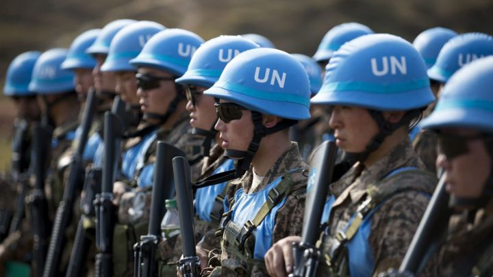 ¿Qué son los cascos azules de la ONU, cuál es su función y cuándo intervienen?
