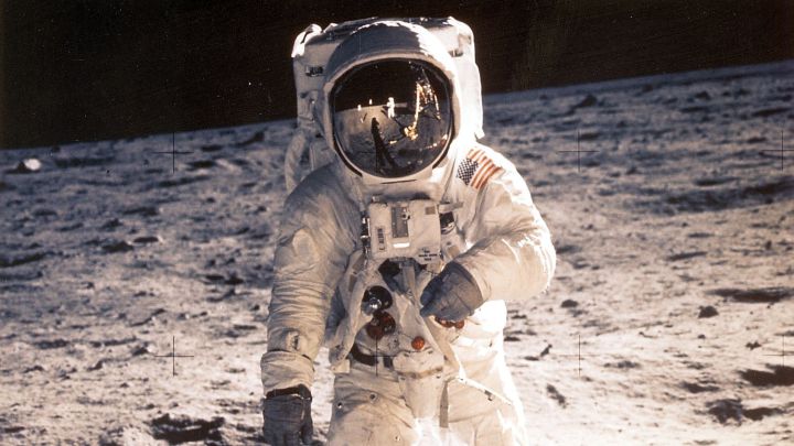 ¿Cuántas veces ha llegado Rusia a la Luna y quién fue el primer astronauta en el espacio?