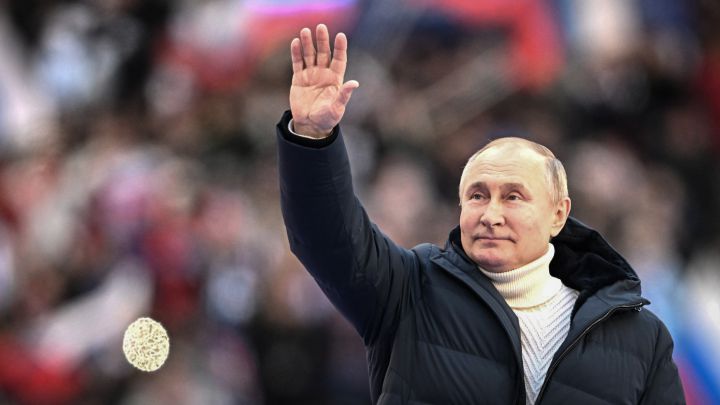 Putin se queja a Macron de la manera de actuar de Ucrania
