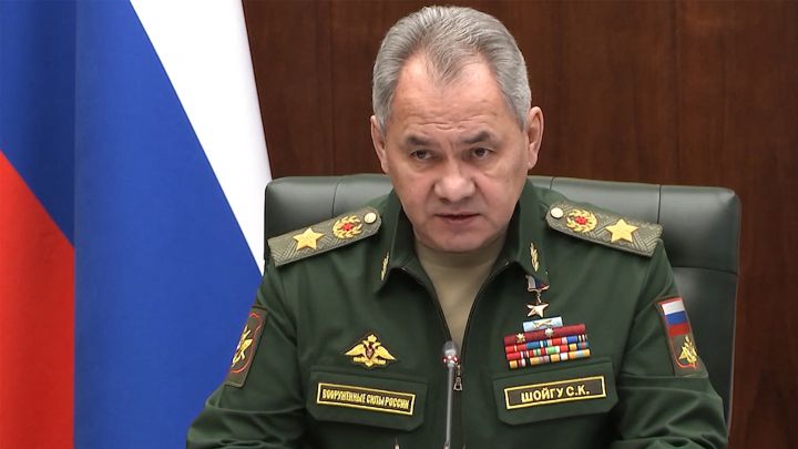 Sergey Shoigu, el ministro de defensa ruso, reaparece tras dos semanas 'ausente'