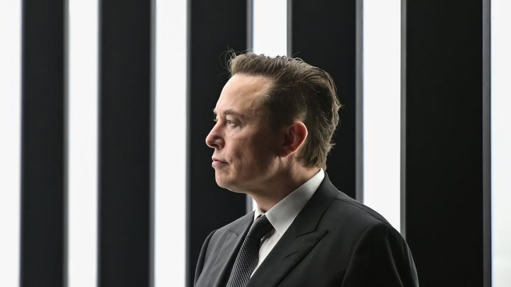 Elon Musk invierte en Twitter y las acciones se revalorizan un 25%