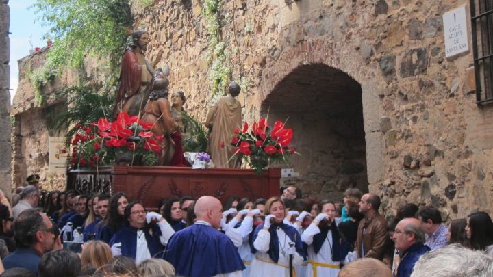 Qué es la 'surada' que llega este domingo a España: así será el tiempo en Semana Santa