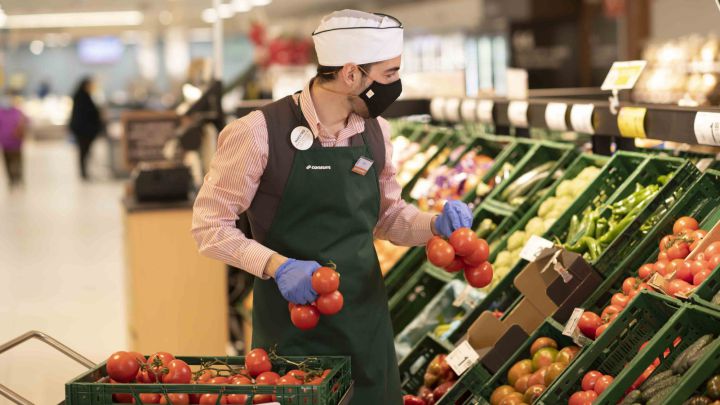 Los trabajadores que podrán cobrar el subsidio a mayores de 52 años del SEPE