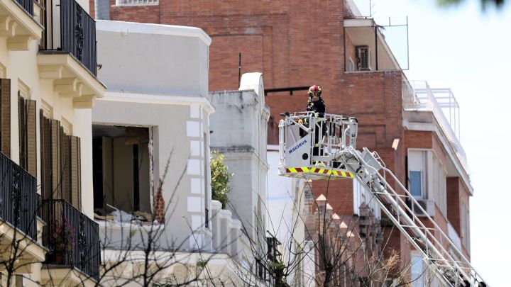 ¿Cuál es la principal hipótesis de la explosión en un edificio en Madrid?