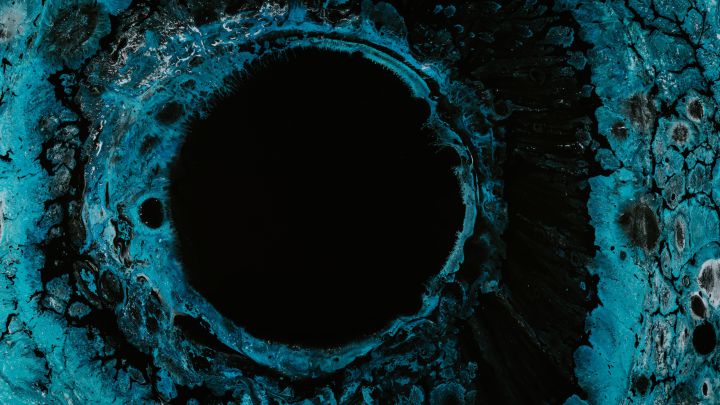 El 'pelo cuántico' de los agujeros negros, la posible respuesta a la paradoja de Stephen Hawking