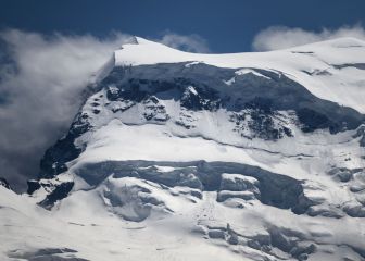 Un desprendimiento de hielo mata a dos alpinistas, uno de ellos español