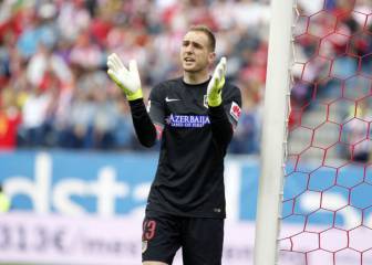 Oblak earns 300,000 euros a year to play five games