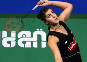 Spain shuttle back to reach quarter finals