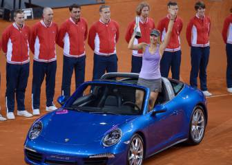 Porsche cut ties with Sharapova