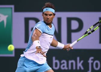 Top seeds advance at Indian Wells